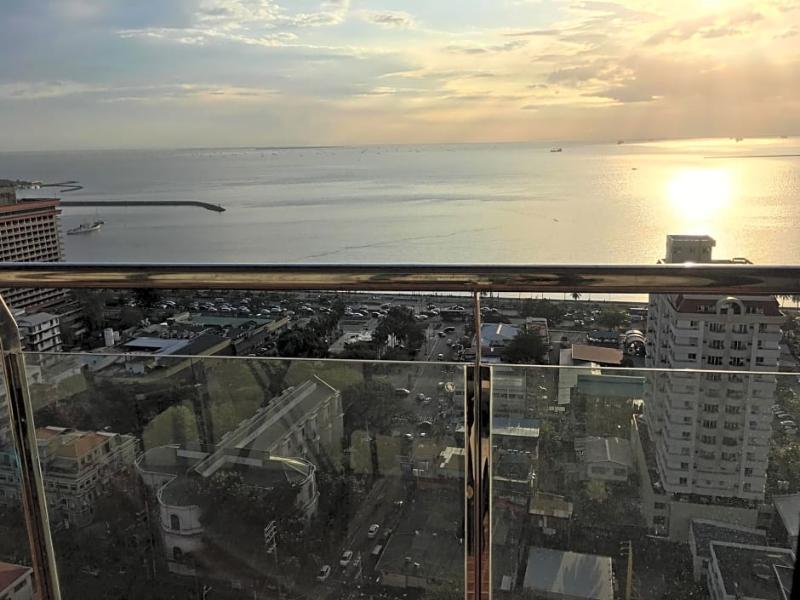 Malate Bayview Mansion City View Manilla Buitenkant foto